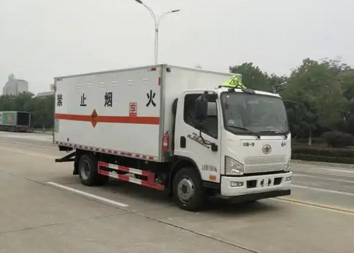 南岔爆破器材运输车可以上高速吗？